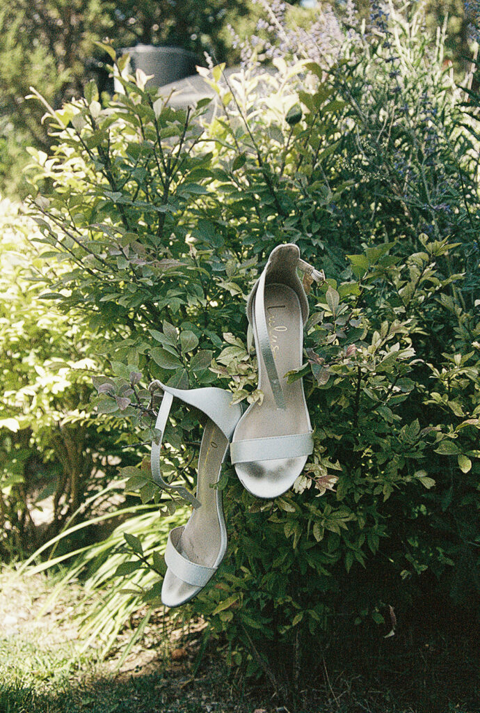 the brides shoes