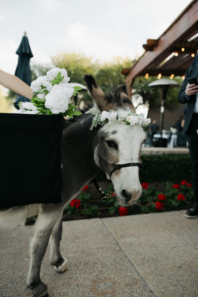 stunning details at the reception