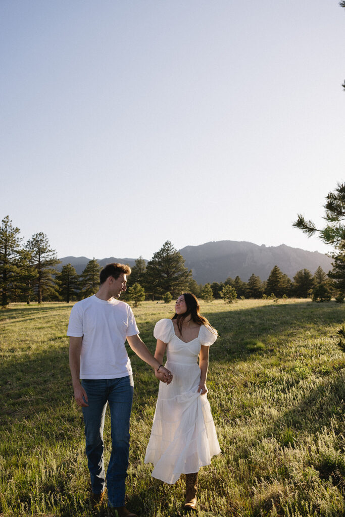 outdoor couples photoshoot mountain engagement photos in boulder colorado