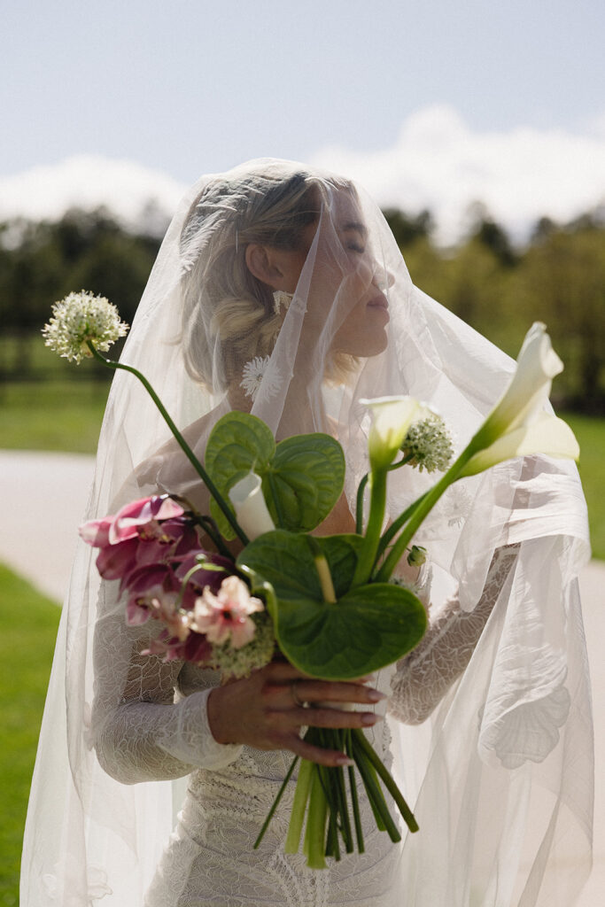 Capturing Real Moments at This Stunning Greystone Castle Wedding