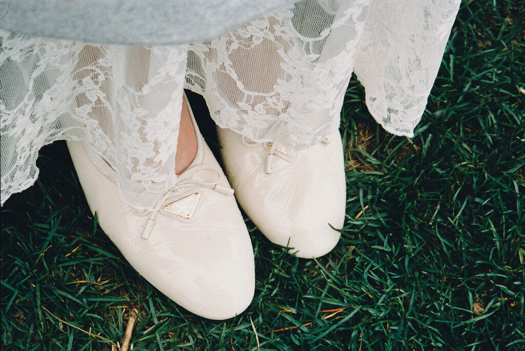 Wedding Posing Tips for Couples Who Want Authenticity and Connection in Every Frame