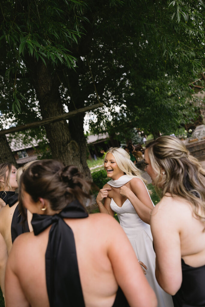 bridesmaids first look reactions