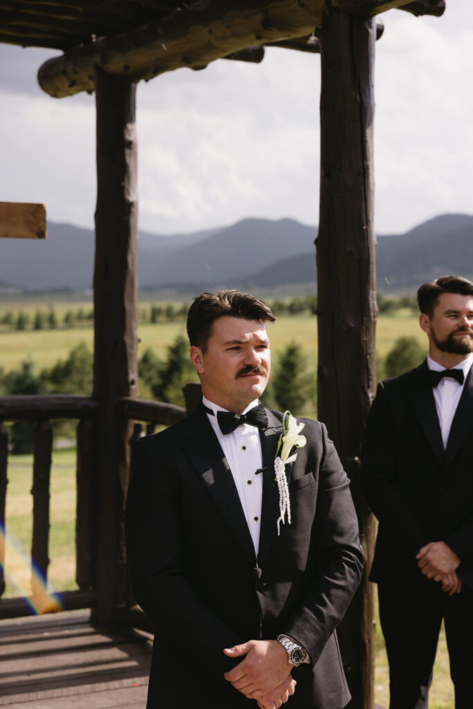 spruce mountain ranch wedding photos outdoor ceremony