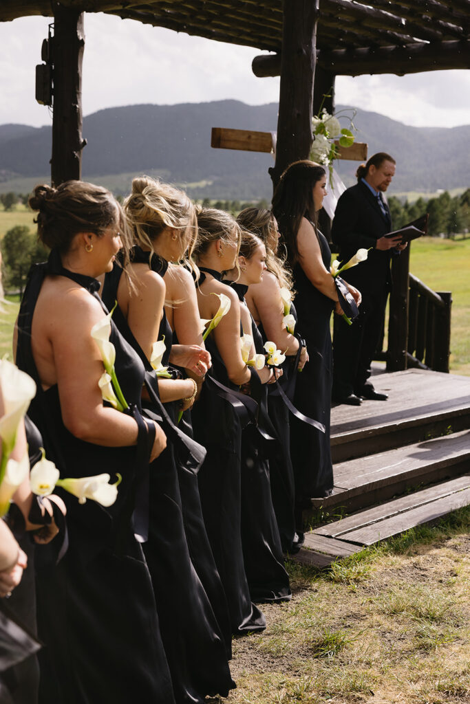 spruce mountain ranch wedding photos outdoor ceremony