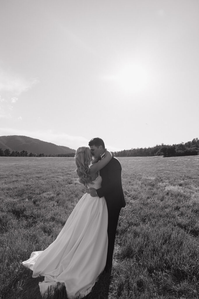 A Spruce Mountain Ranch Wedding With Rustic Charm and Timeless Elegance