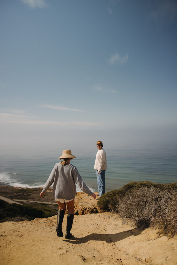 romantic couples photoshoot in san diego at point loma lighthouse