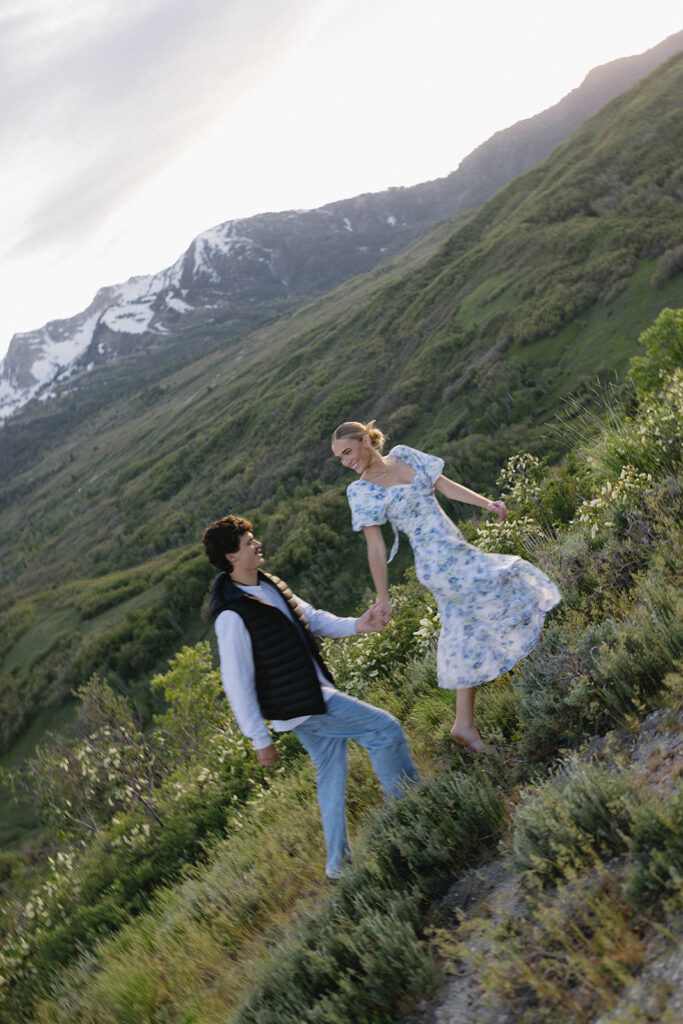 Utah Engagement Photos for Couples Who Want Something Scenic and Adventurous