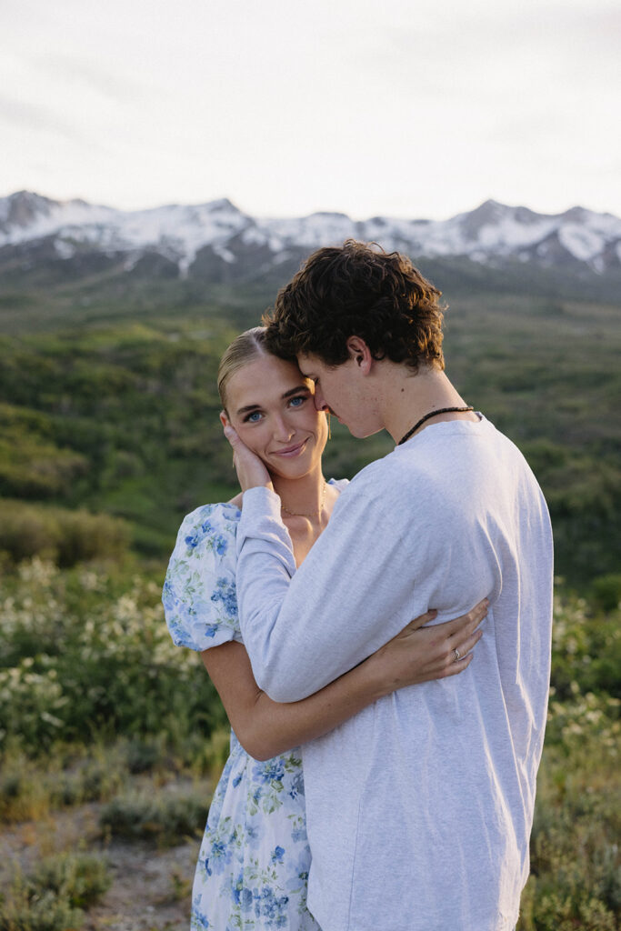 documentary style engagement photography outdoor engagement photos romantic