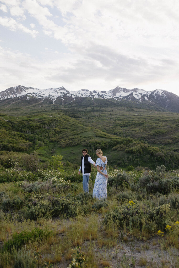 Utah Engagement Photos for Couples Who Want Something Scenic and Adventurous
