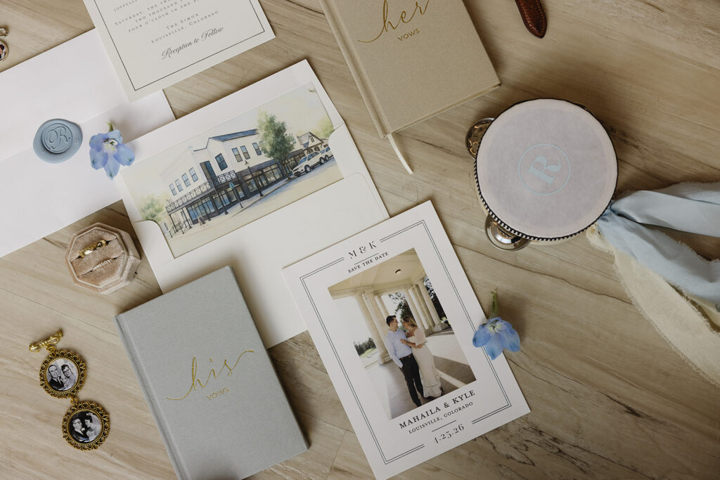 getting ready wedding photos with vintage inspired items and flatlays