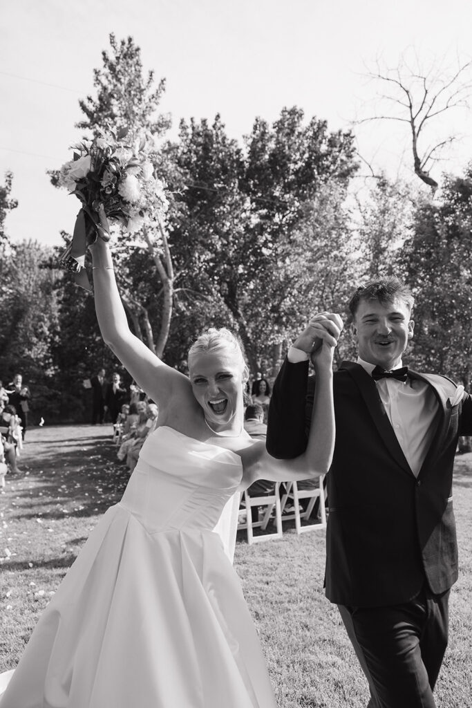 romantic wedding photography wedding photojournalism documentary style wedding photos