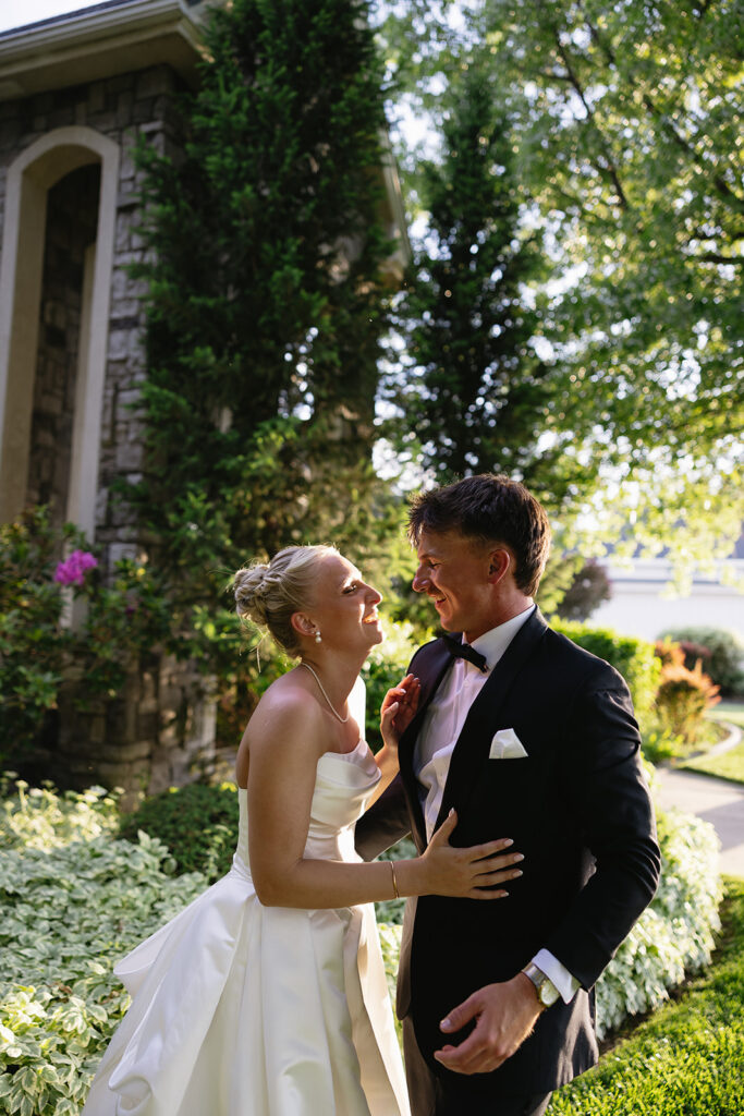 romantic wedding photography wedding photojournalism documentary style wedding photos